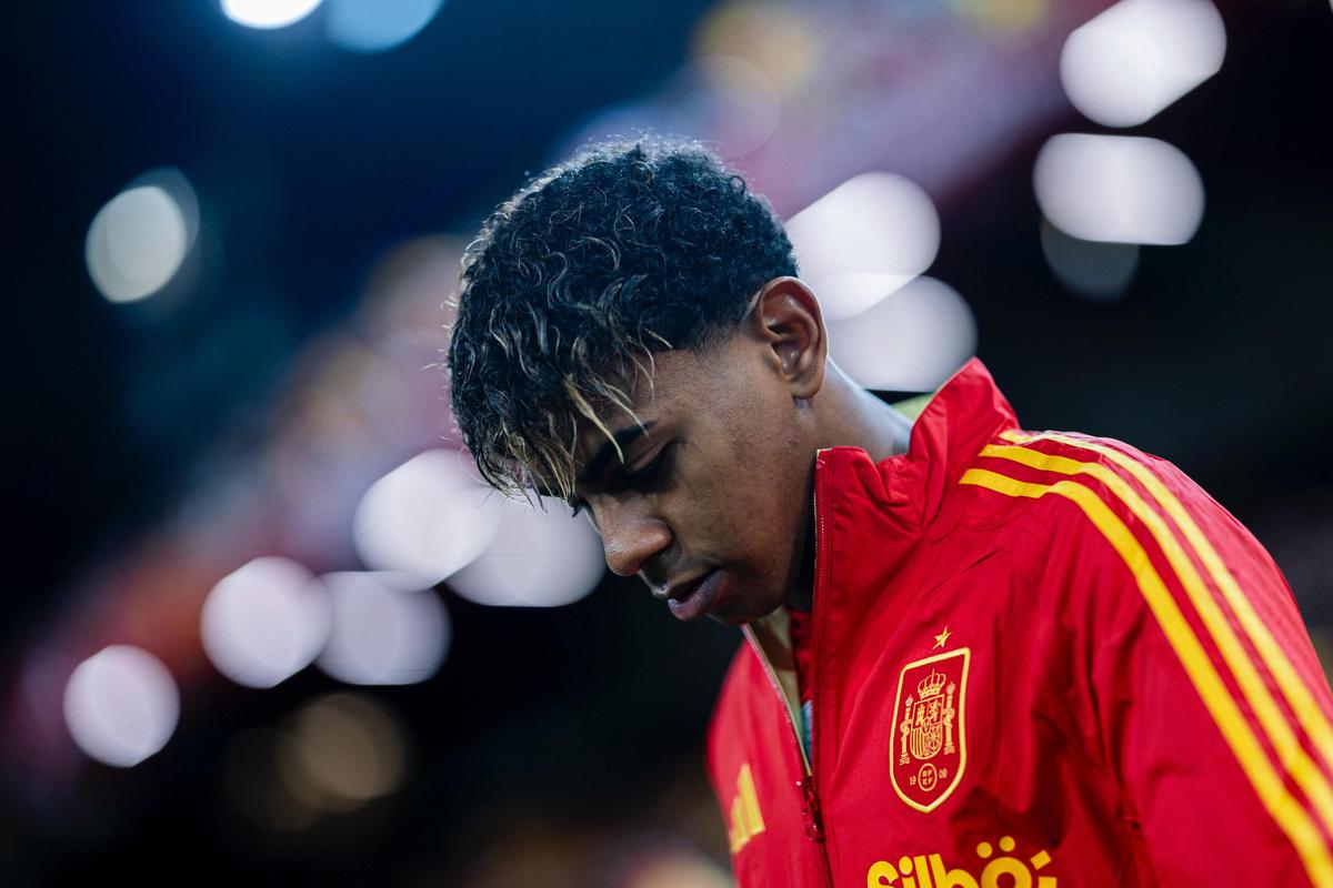 红榜公布！市卫健系统成功举办第三届羽毛球比赛（市卫健系统第三届羽毛球赛圆满举办，红榜揭晓）