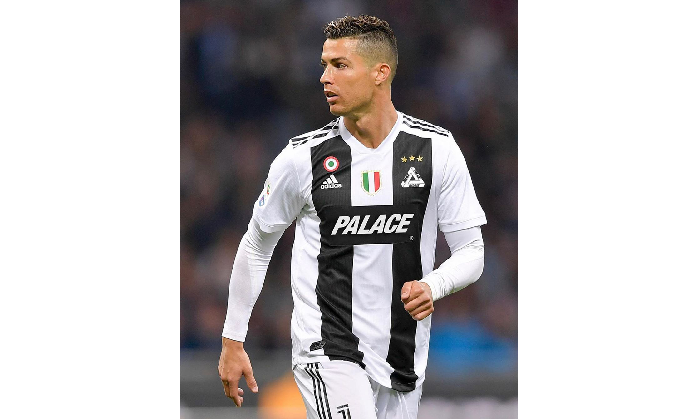 前锋必练的五大禁区技巧（前锋必学的禁区五大技巧）