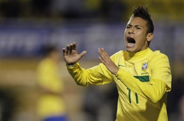 官方：米兰对阵恩泰拉的友谊赛将于11月14日18：30进行（官方确认：米兰vs恩泰拉友谊赛定于11月14日18：30开球）