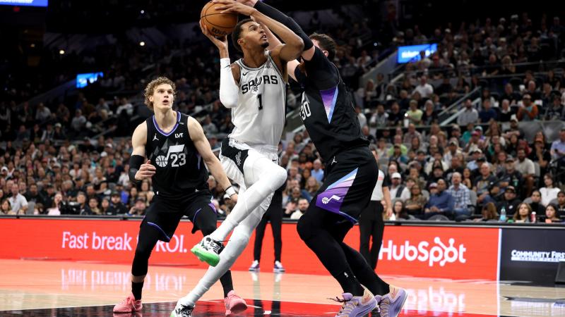 郭艾伦赵继伟缺席！辽宁末节崩盘输广州 付豪仅4分徐昕14+6（双核缺阵！辽宁末节溃败不敌广州：付豪仅4分，徐昕14+6）