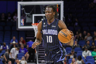 4场比赛收获10分！官方：马雷斯卡当选英超11月最佳教练（官方宣布：马雷斯卡荣膺英超11月最佳教练，4战拿下10分）